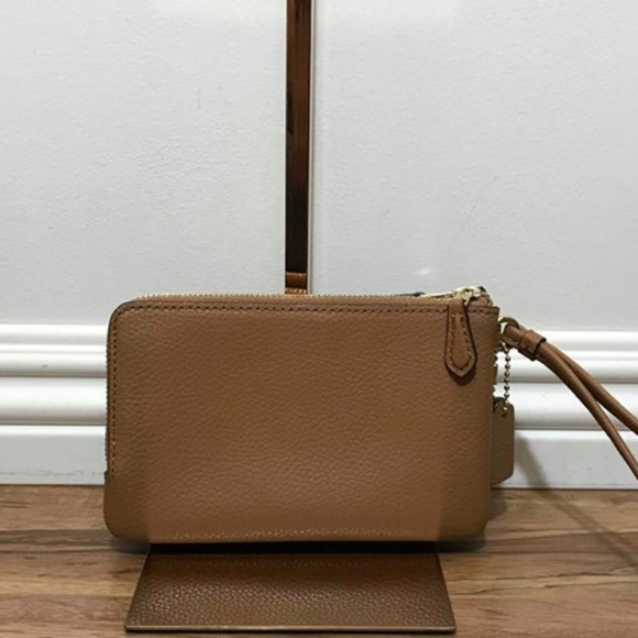 🍘Coach Signature Pebbled Leather🍘 - Picture 2 of 8